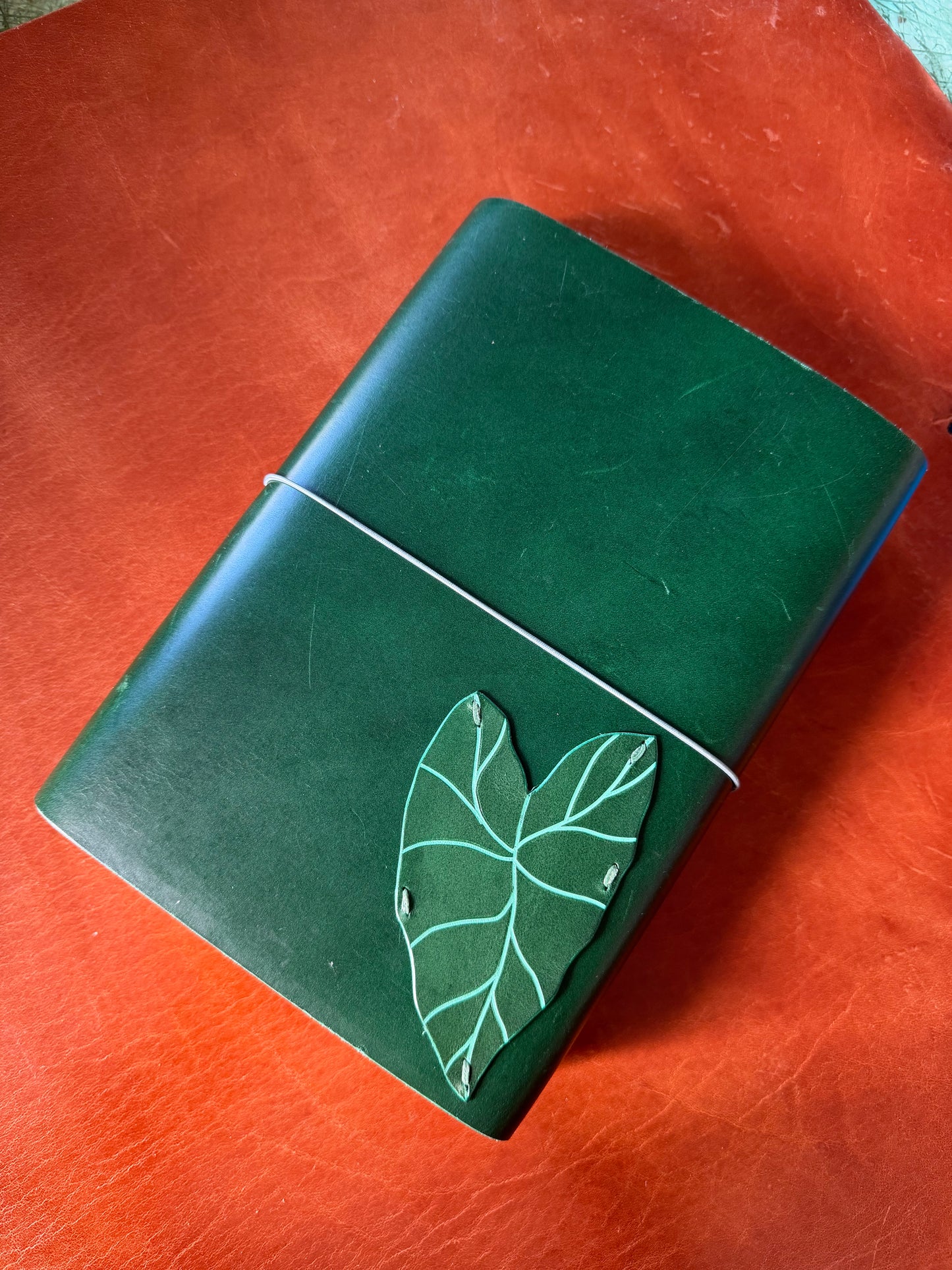 Pōhaku ku'i 'ai leather patch